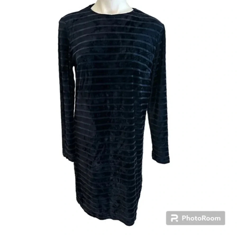 Talbots Petites long velvet blouse